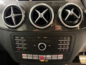 MERCEDES-BENZ B CLASS 2.1 B200d AMG Line (Premium Plus) MPV 5dr Diesel 7G-DCT Euro 6 (