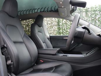 TESLA MODEL Y SUV 5dr Electric Auto RWD (346 ps)