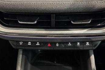 SKODA ENYAQ IV iV 82kWh 80 SUV 5dr Electric Auto (DC125kW) (204 ps) Rear Parkin