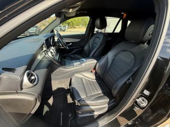MERCEDES-BENZ GLC 2.0 GLC220d AMG Line (Premium) SUV 5dr Diesel G-Tronic+ 4MATIC E