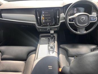VOLVO V90 2.0 T4 Momentum Plus Estate 5dr Petrol Auto Euro 6 (s/s) (190 ps