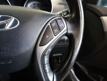 HYUNDAI I30 1.6 CRDi Active Hatchback 5dr Diesel Auto Euro 5 (110 ps)