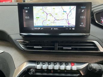 PEUGEOT 5008 1.2 PureTech GT SUV 5dr Petrol EAT Euro 6 (s/s) (130 ps)