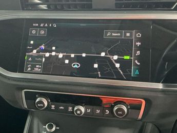 AUDI Q3 1.5 TFSI CoD 35 Technik SUV 5dr Petrol S Tronic Euro 6 (s/s) (15