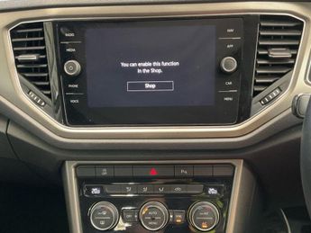 VOLKSWAGEN T-ROC 1.5 TSI GPF EVO SE SUV 5dr Petrol DSG Euro 6 (s/s) (150 ps)