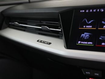 AUDI Q4 E-TRON 40 Sport SUV 5dr Electric Auto 82kWh (204 ps)