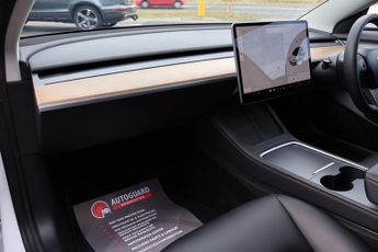 TESLA Model 3 Standard Range Plus Saloon 4dr Electric Auto RWD (241 bhp)