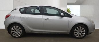 VAUXHALL ASTRA 1.6 16v Exclusiv Hatchback 5dr Petrol Manual Euro 5 (115 ps)