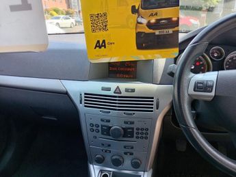 VAUXHALL ASTRA 1.6 VVT 16v SRi Sport Hatch 3dr Petrol Manual (146 g/km, 178 bhp