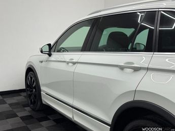 VOLKSWAGEN TIGUAN 2.0 TSI BlueMotion Tech R-Line SUV 5dr Petrol DSG 4Motion Euro 6