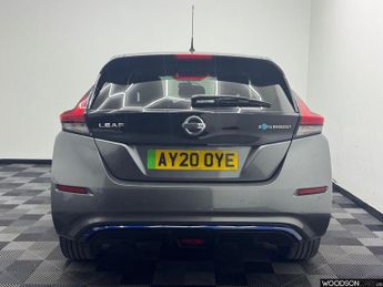 NISSAN LEAF 40kWh N-Connecta Hatchback 5dr Electric Auto (150 ps)