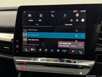 RENAULT MEGANE E-TECH 60kWh techno Hatchback 5dr Electric Auto (optimum charge) (220 p
