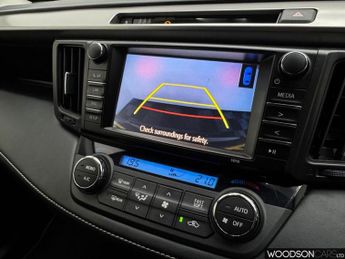 TOYOTA RAV4 2.5 VVT-h Icon Tech SUV 5dr Petrol Hybrid CVT Euro 6 (s/s) (197 