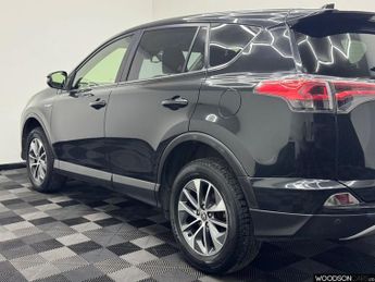 TOYOTA RAV4 2.5 VVT-h Icon Tech SUV 5dr Petrol Hybrid CVT Euro 6 (s/s) (197 
