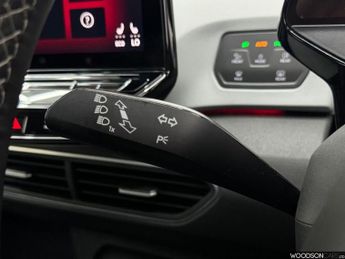 VOLKSWAGEN ID.3 Pro Performance 58kWh Family Hatchback 5dr Electric Auto (204 ps