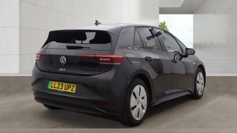 VOLKSWAGEN ID.3 Pro Performance 58kWh Family Hatchback 5dr Electric Auto (204 ps