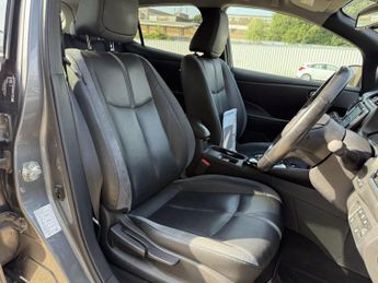 NISSAN LEAF 62kWh e+ Tekna Hatchback 5 Door Electric Automatic Grey 1 Former