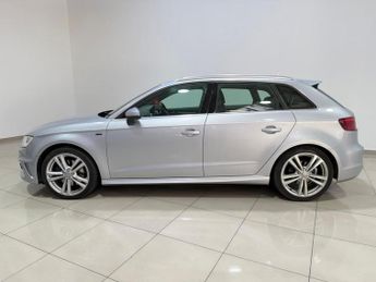 AUDI A3 2.0 TDI S line Sportback 5dr Diesel S Tronic quattro Euro 6 (s/s