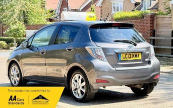 TOYOTA YARIS 1.5 VVT-h T Spirit CVT Euro 5 5dr