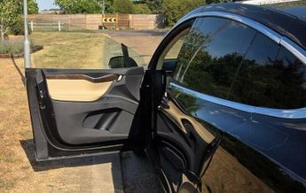 TESLA MODEL X 75D (Dual Motor) Auto 4WDE 5dr