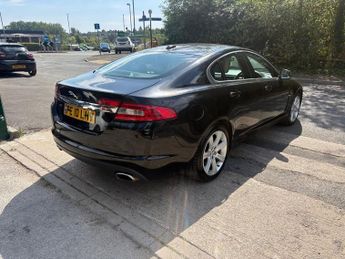 JAGUAR XF 3.0d V6 Luxury Saloon 4dr Diesel Auto Euro 5 (240 ps)