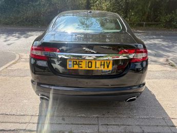 JAGUAR XF 3.0d V6 Luxury Saloon 4dr Diesel Auto Euro 5 (240 ps)
