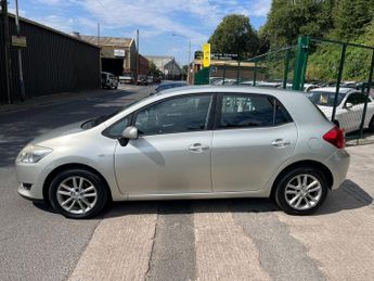 TOYOTA AURIS 1.6 VVT-i TR Hatchback 5dr Petrol Manual (166 g/km, 124 bhp)