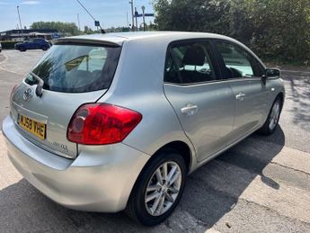 TOYOTA AURIS 1.6 VVT-i TR Hatchback 5dr Petrol Manual (166 g/km, 124 bhp)