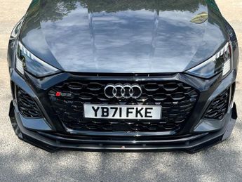 AUDI RS3 2.5 TFSI Launch Edition Sportback 5dr Petrol S Tronic quattro Eu