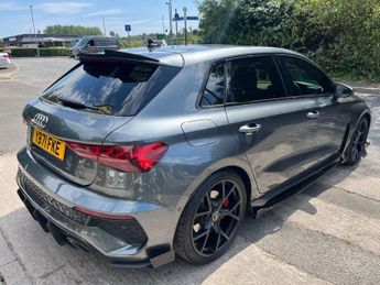 AUDI RS3 2.5 TFSI Launch Edition Sportback 5dr Petrol S Tronic quattro Eu