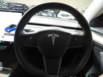 TESLA Model 3 (Dual Motor) Long Range Saloon 4dr Electric Auto 4WDE (346 ps)