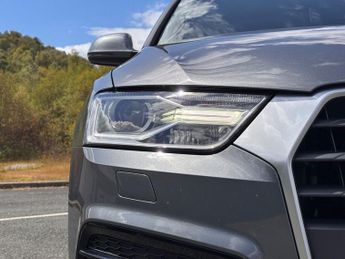 AUDI Q3 2.0 TFSI Sport SUV 5dr Petrol S Tronic quattro Euro 6 (s/s) (180