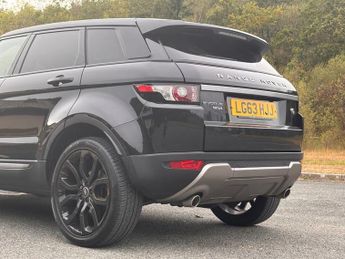 LAND ROVER RANGE ROVER EVOQUE 2.2 SD4 Pure Tech SUV 5dr Diesel Auto 4WD Euro 5 (s/s) (190 ps)