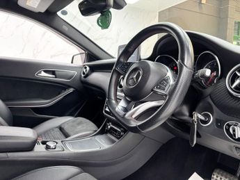 MERCEDES-BENZ A CLASS 1.6 A200 AMG Line Hatchback 5dr Petrol 7G-DCT Euro 6 (s/s) (156 
