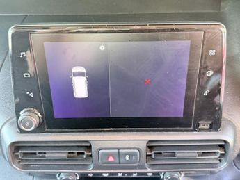 VAUXHALL COMBO LIFE Grey 1.2 Turbo Energy MPV, 34,500 miles, Euro 6, Automatic, CarP