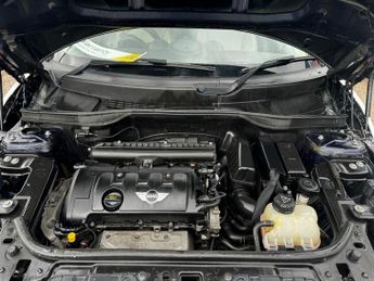 MINI COUNTRYMAN 1.6 Cooper SUV 5dr Petrol Steptronic Euro 5 (122 ps)