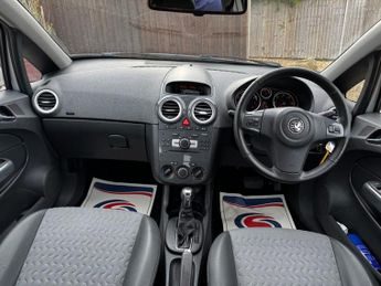 VAUXHALL CORSA 1.4 16V SE Hatchback 5dr Petrol Auto Euro 5 (100 ps)