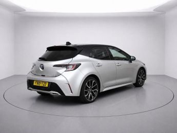 TOYOTA COROLLA 2.0 VVT-h Excel Hatchback 5dr Petrol Hybrid CVT Euro 6 (s/s) (18
