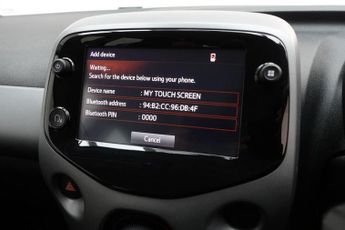 TOYOTA AYGO 1.0 VVT-i x-play Hatchback 5dr Petrol x-shift Euro 6 (71 ps)