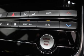 JAGUAR XE 2.0i GPF R-Sport Saloon 4dr Petrol Auto Euro 6 (s/s) (200 ps)