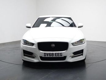 JAGUAR XE 2.0i GPF R-Sport Saloon 4dr Petrol Auto Euro 6 (s/s) (200 ps)