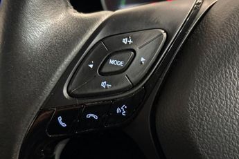 TOYOTA C-HR 1.8 VVT-h GPF Excel SUV 5dr Petrol Hybrid CVT Euro 6 (s/s) (122 