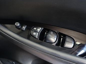 NISSAN LEAF 62kWh e+ Tekna Hatchback 5dr Electric Auto (217 ps)