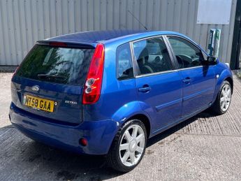 FORD FIESTA 1.4 Zetec Blue Edition Hatchback 5dr Petrol Manual (147 g/km, 79