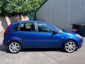FORD FIESTA 1.4 Zetec Blue Edition Hatchback 5dr Petrol Manual (147 g/km, 79