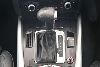 AUDI Q5 2.0 TDI S line Plus SUV 5dr Diesel S Tronic quattro Euro 6 (s/s)