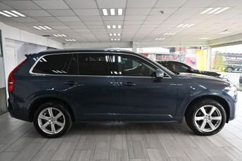 VOLVO XC90 2.0 B5 MHEV Momentum SUV 5dr Petrol Hybrid Auto 4WD Euro 6 (s/s)