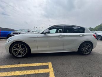 BMW 1 SERIES 3.0 M135i Hatchback 5dr Petrol Auto Euro 6 (s/s) (326 ps) * HEAT