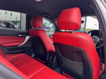 BMW 1 SERIES 3.0 M135i Hatchback 5dr Petrol Auto Euro 6 (s/s) (326 ps) * HEAT