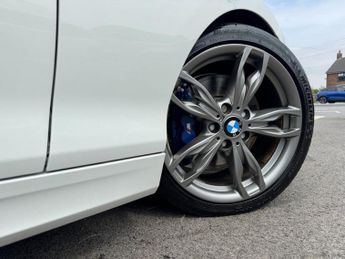 BMW 1 SERIES 3.0 M135i Hatchback 5dr Petrol Auto Euro 6 (s/s) (326 ps) * HEAT